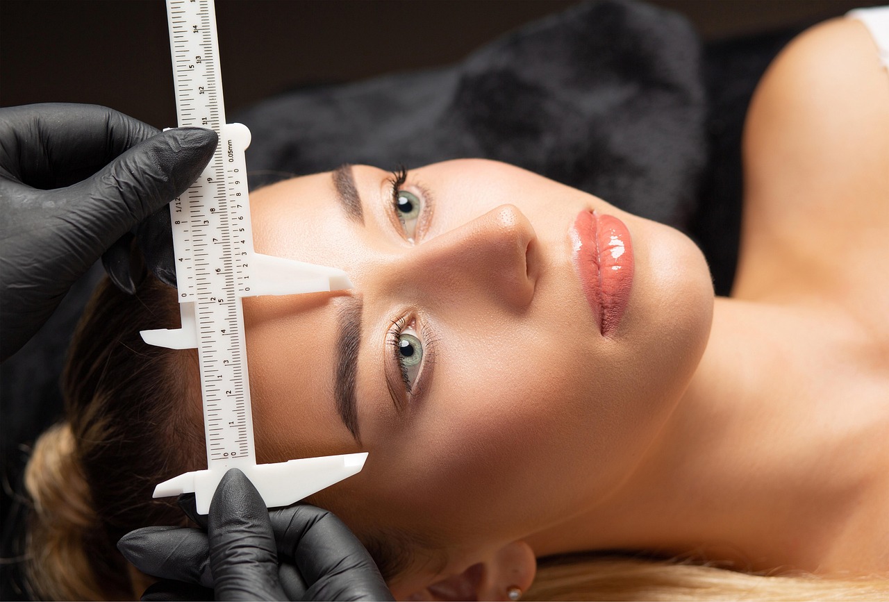 Eyebrow Threading